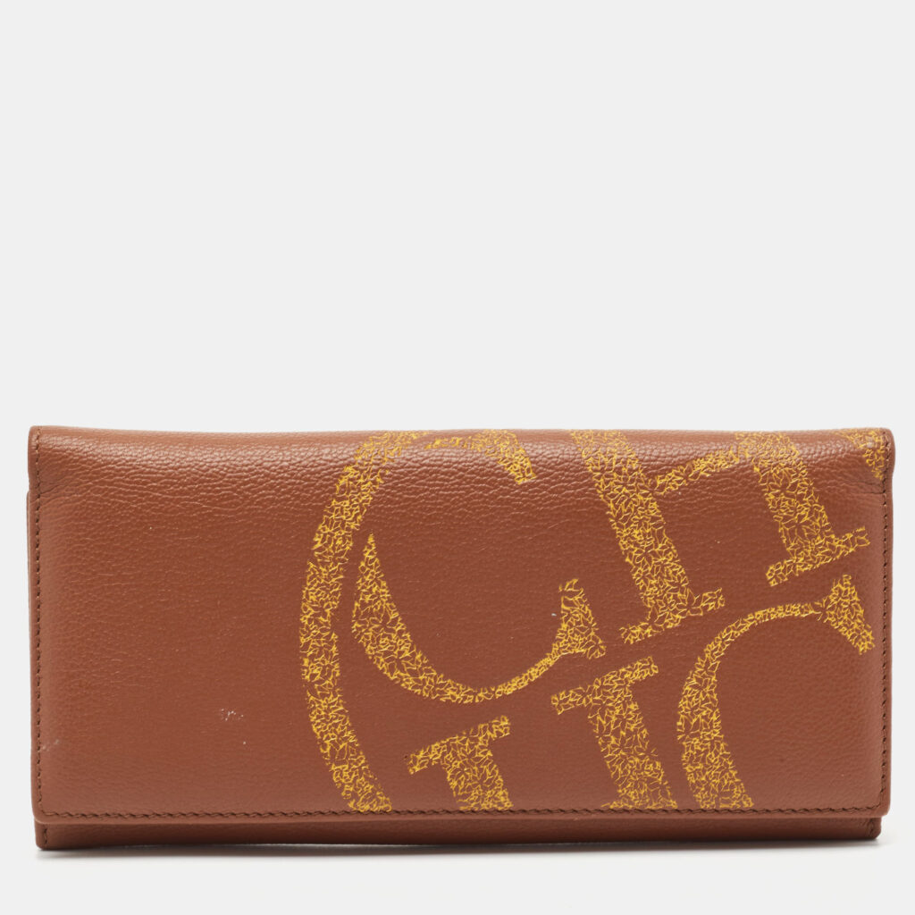 luxury-women-carolina-herrera-used-handbags-p928841-015 Carolina Herrera Brown Leather Logo Print Continental Wallet