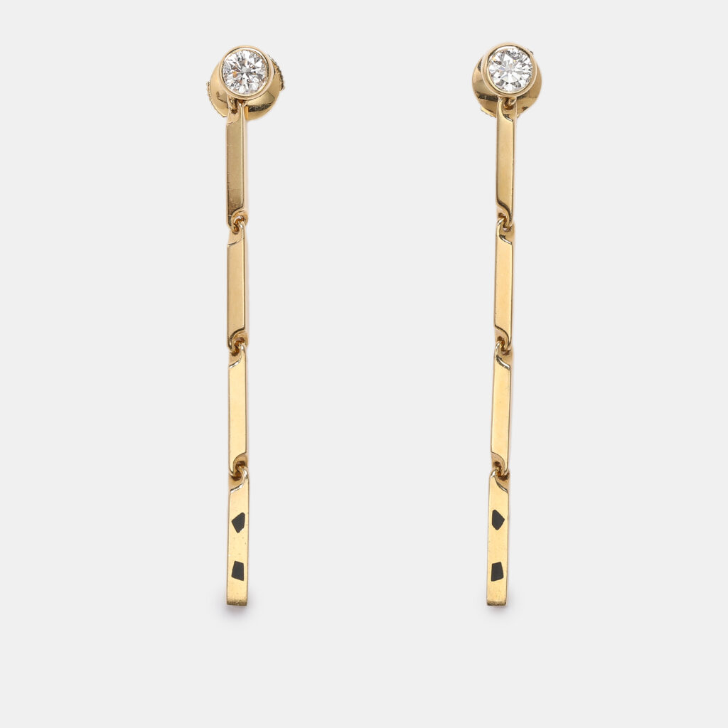 luxury-women-cartier-used-fine-jewelry-p1131122-002 Cartier Panthère Diamond and Black Lacquer 18 Karat Gold Pendant Earrings