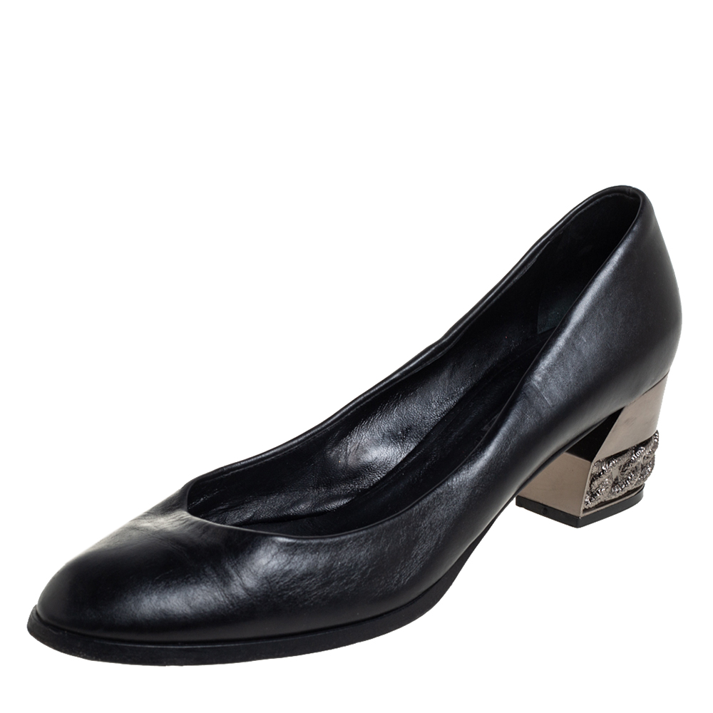 luxury-women-casadei-used-shoes-p445087-003 Casadei Black Leather Chain Embellished Block Heel Pumps Size 40