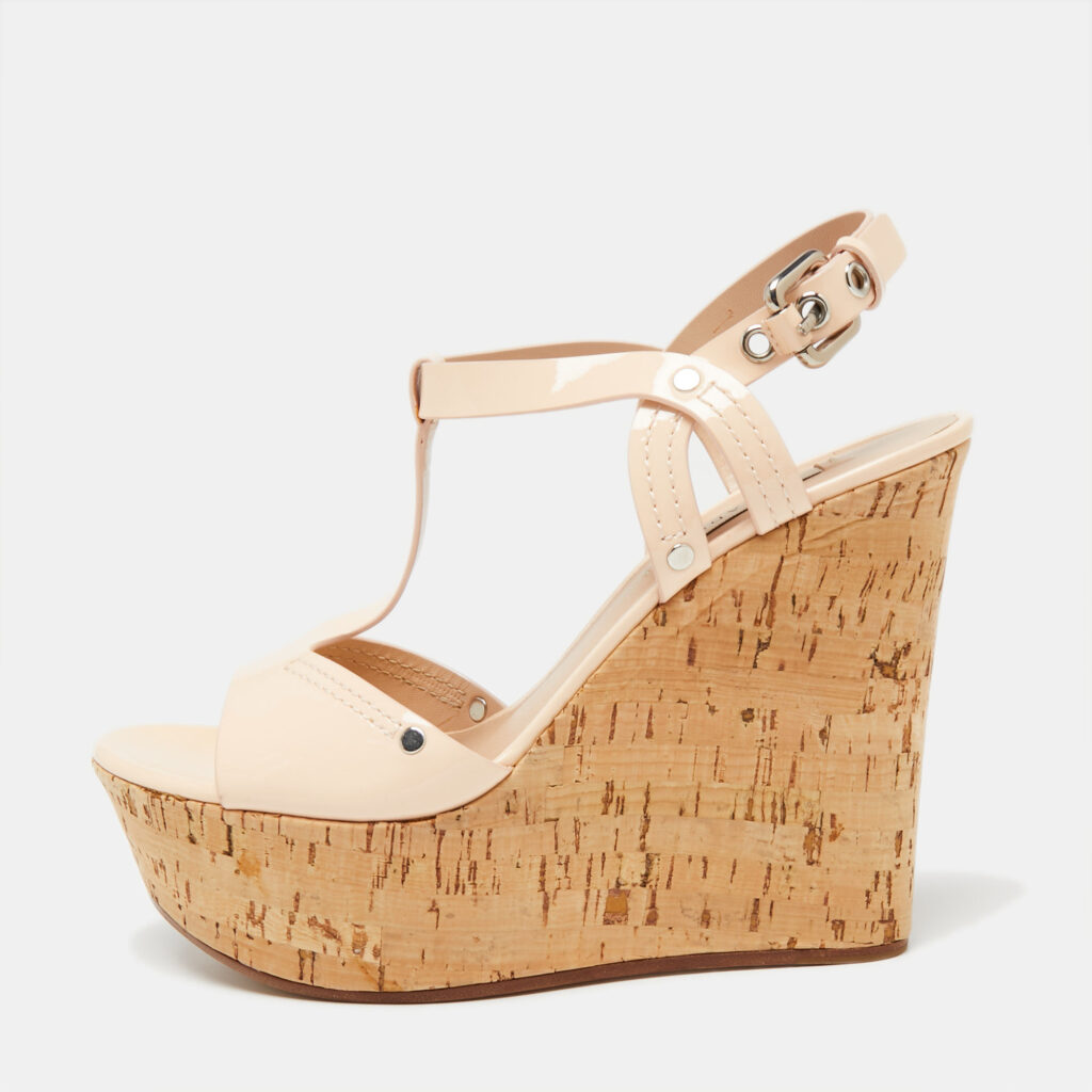 luxury-women-casadei-used-shoes-p635331-001-2 Casadei Pale Pink Patent Leather Cork Wedge T Strap Sandals Size 41