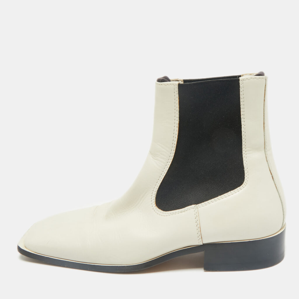 luxury-women-celine-used-shoes-p1166591-001 Celine White Leather Square Toe Ankle Boots Size 36