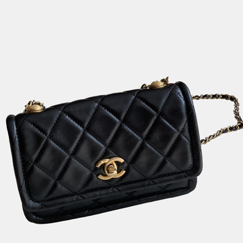 luxury-women-chanel-new-handbags-p1131852-001 Chanel Black Shiny Lambskin Flap Clutch With Chain