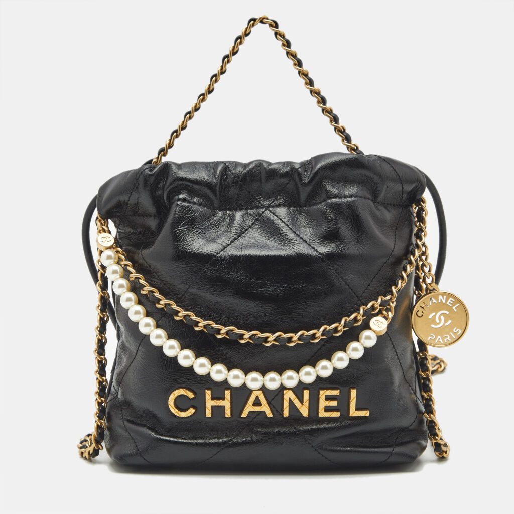 luxury-women-chanel-new-handbags-p1158081-017 Chanel Black Quilted Leather Mini 22 Chain Bag