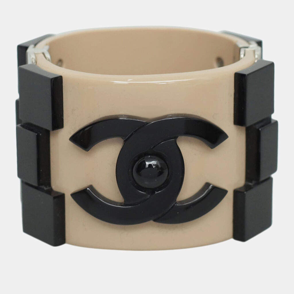 luxury-women-chanel-used-accessories-p1082204-002 Chanel CC Boy Brick Cuff Bracelet