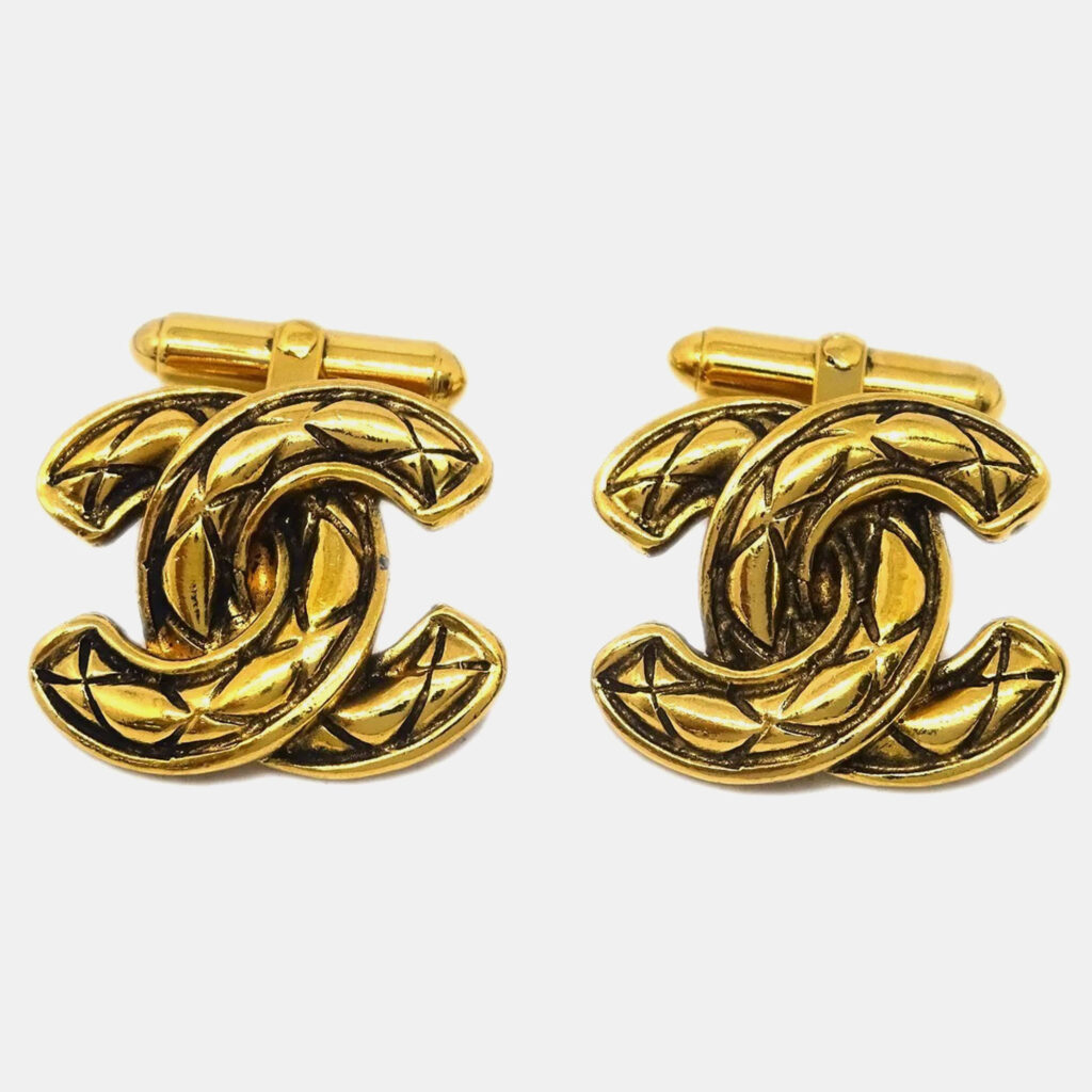 luxury-women-chanel-used-accessories-p1105840-003 Chanel CC Gold Cuffs