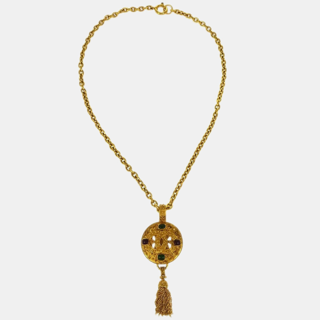luxury-women-chanel-used-accessories-p1161988-003 Chanel Gold Chain Pendant Necklace