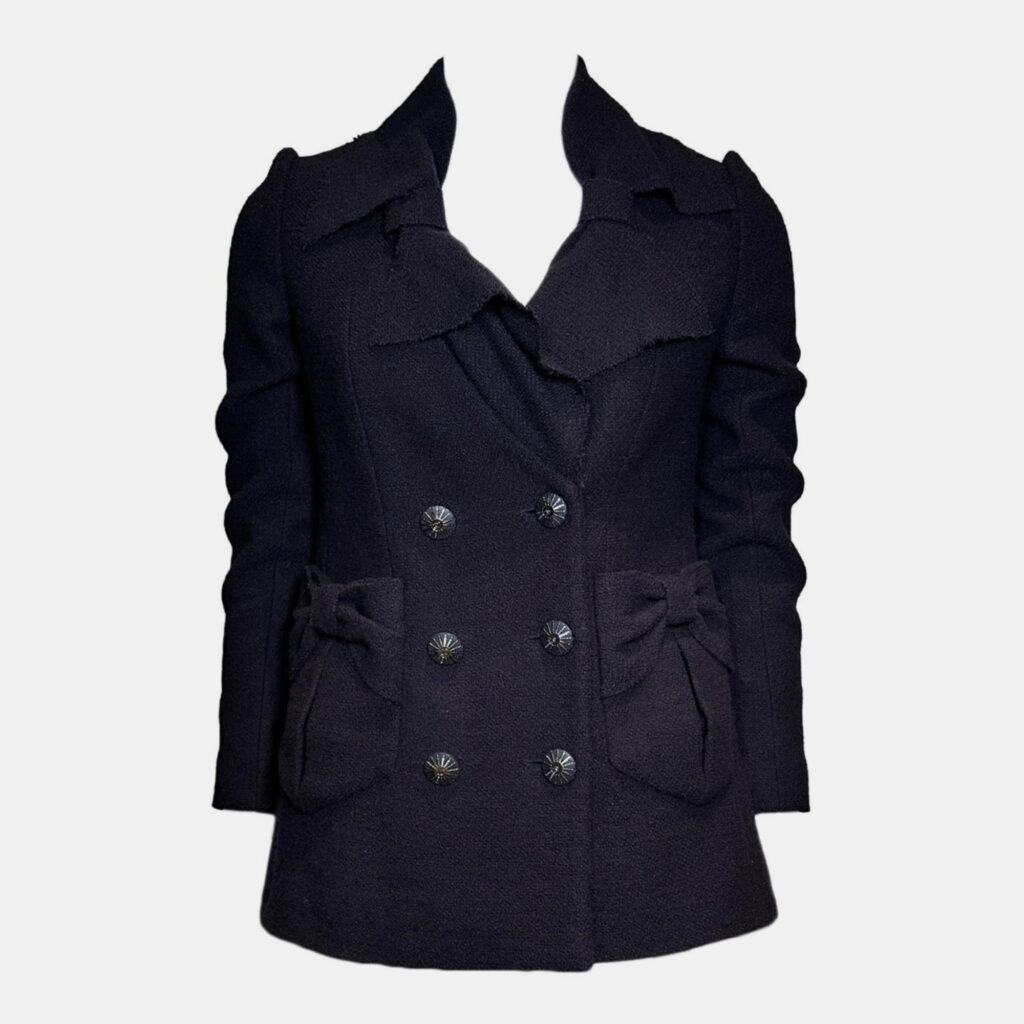 luxury-women-chanel-used-clothes-p1090643-002 Chanel 2016 Black Wool Sun Buttons Jacket XS