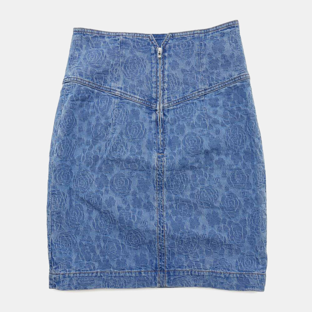 luxury-women-chanel-used-clothes-p1153886-014 Chanel Cc Logo Camellia Skirt Size 36 Blue Cotton100%