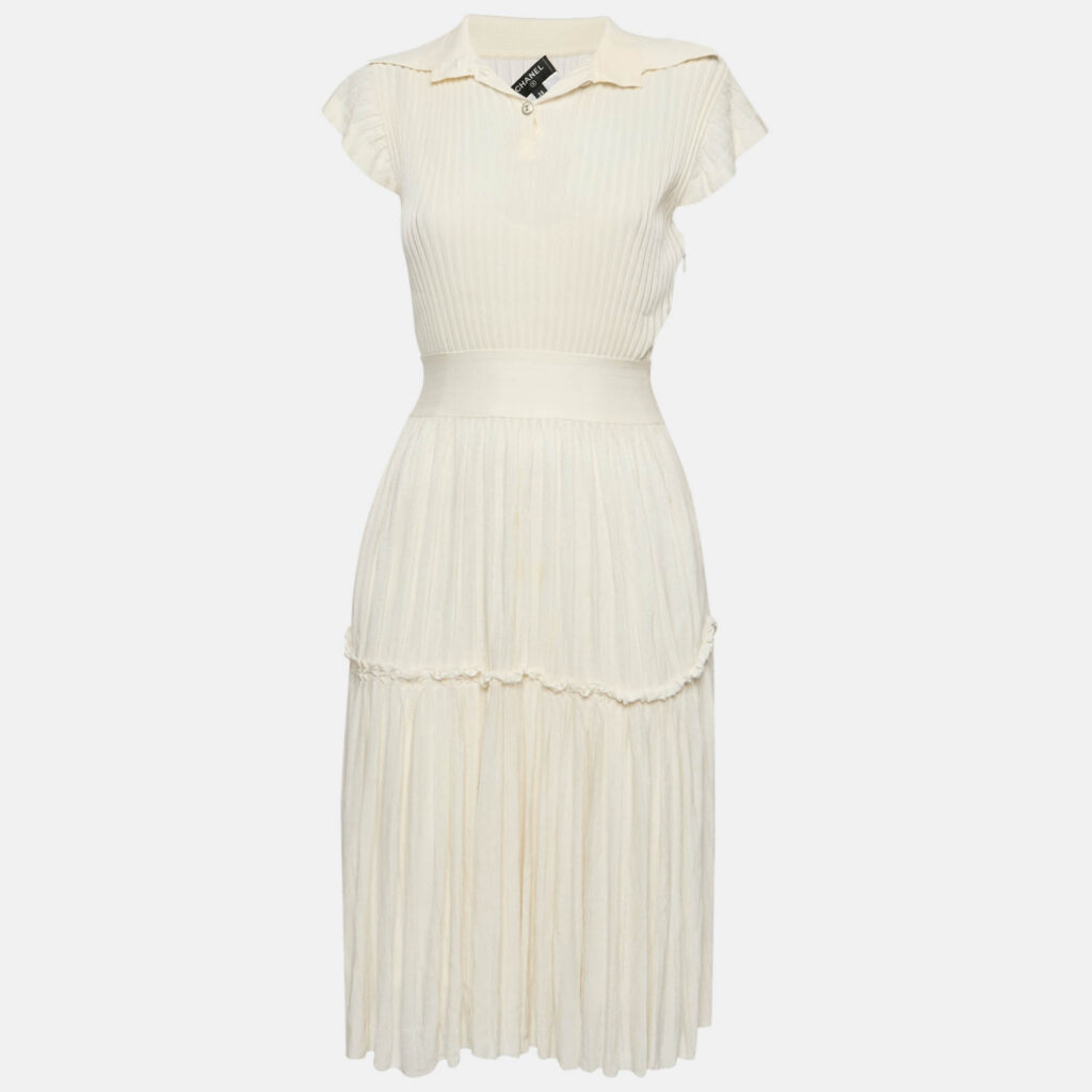 Chanel Off-White Knit Pleated Knee-Length Dress M