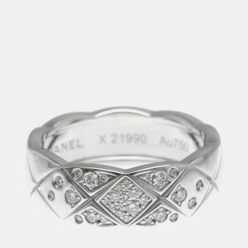 Chanel 18K White Gold Diamond Medium Coco Crush Ring 52