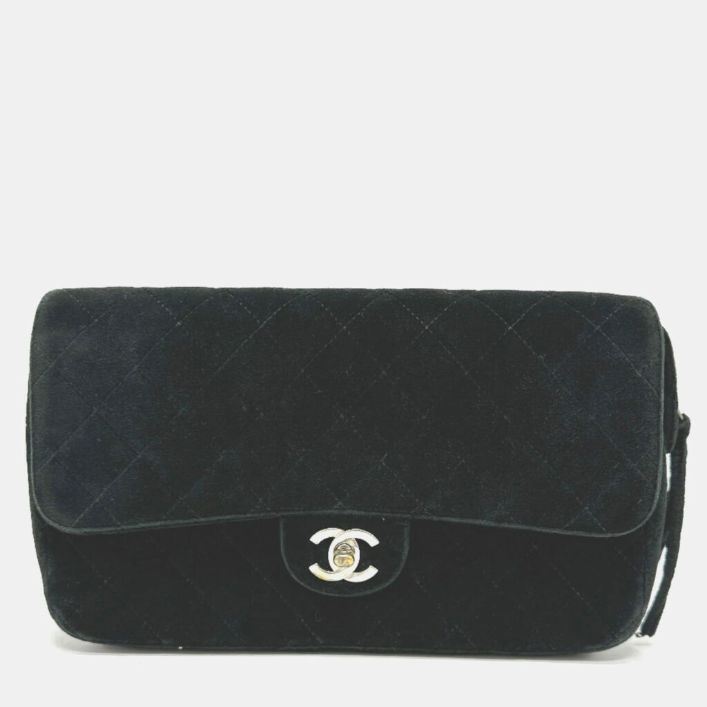 luxury-women-chanel-used-handbags-p1027510-013 Chanel Black Velvet Matelasse Flap CC Chain Backpack