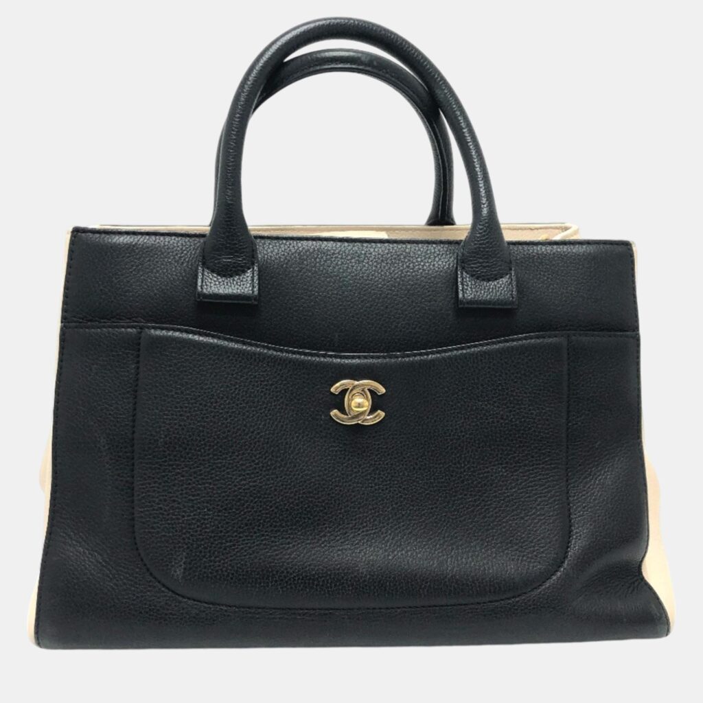 luxury-women-chanel-used-handbags-p1044994-002 Chanel Black CC mark Shoulder Bag