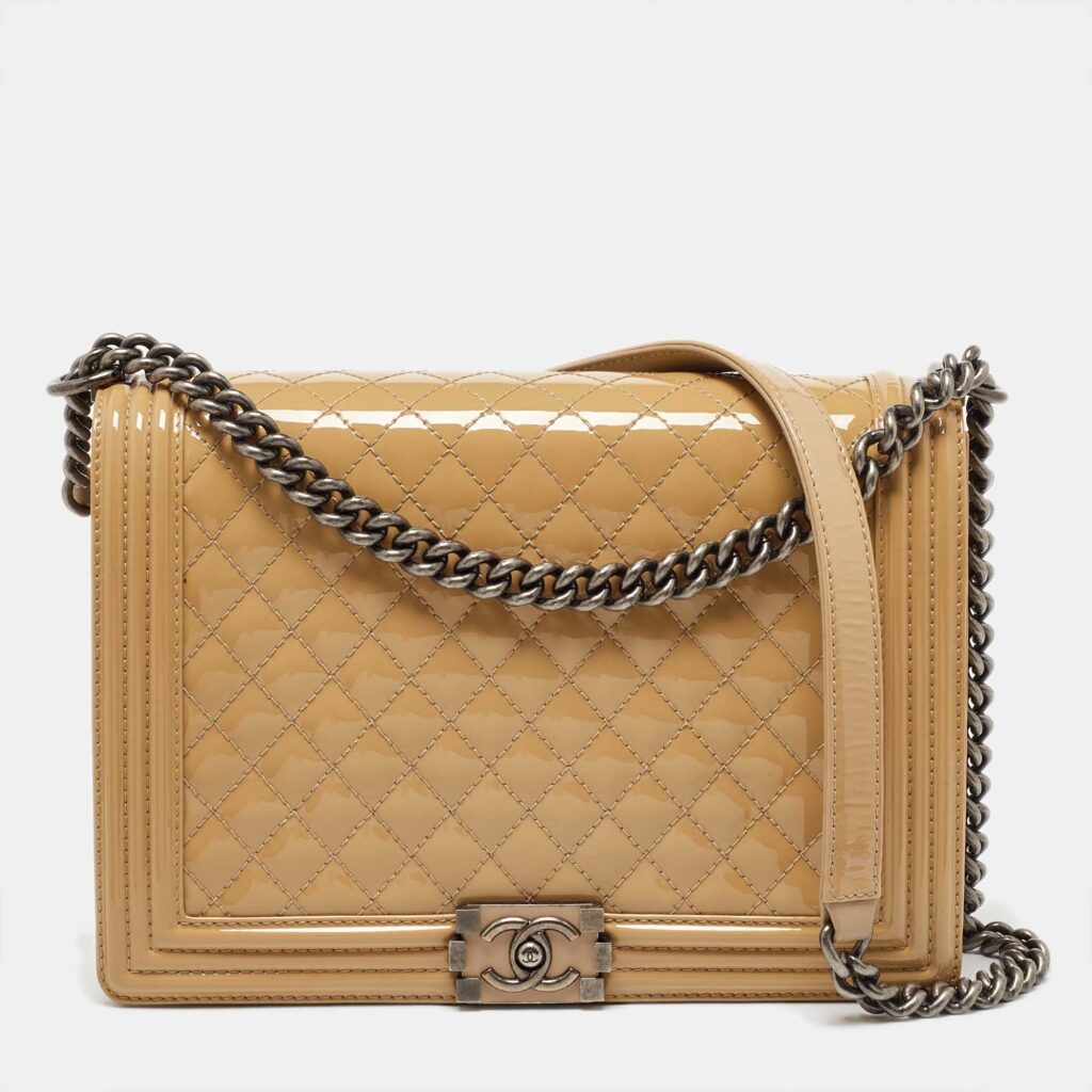 luxury-women-chanel-used-handbags-p1077283-010 Chanel Beige Quilted Patent Leather Large Boy Flap Bag