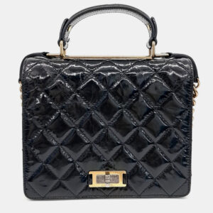 Chanel tote chain bag
