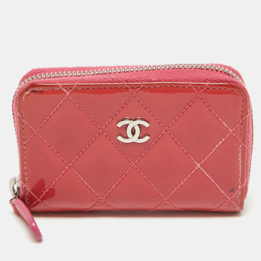 luxury-women-chanel-used-handbags-p1081121-010 Chanel Pink Quilted Patent Leather CC Zip Coin Purse