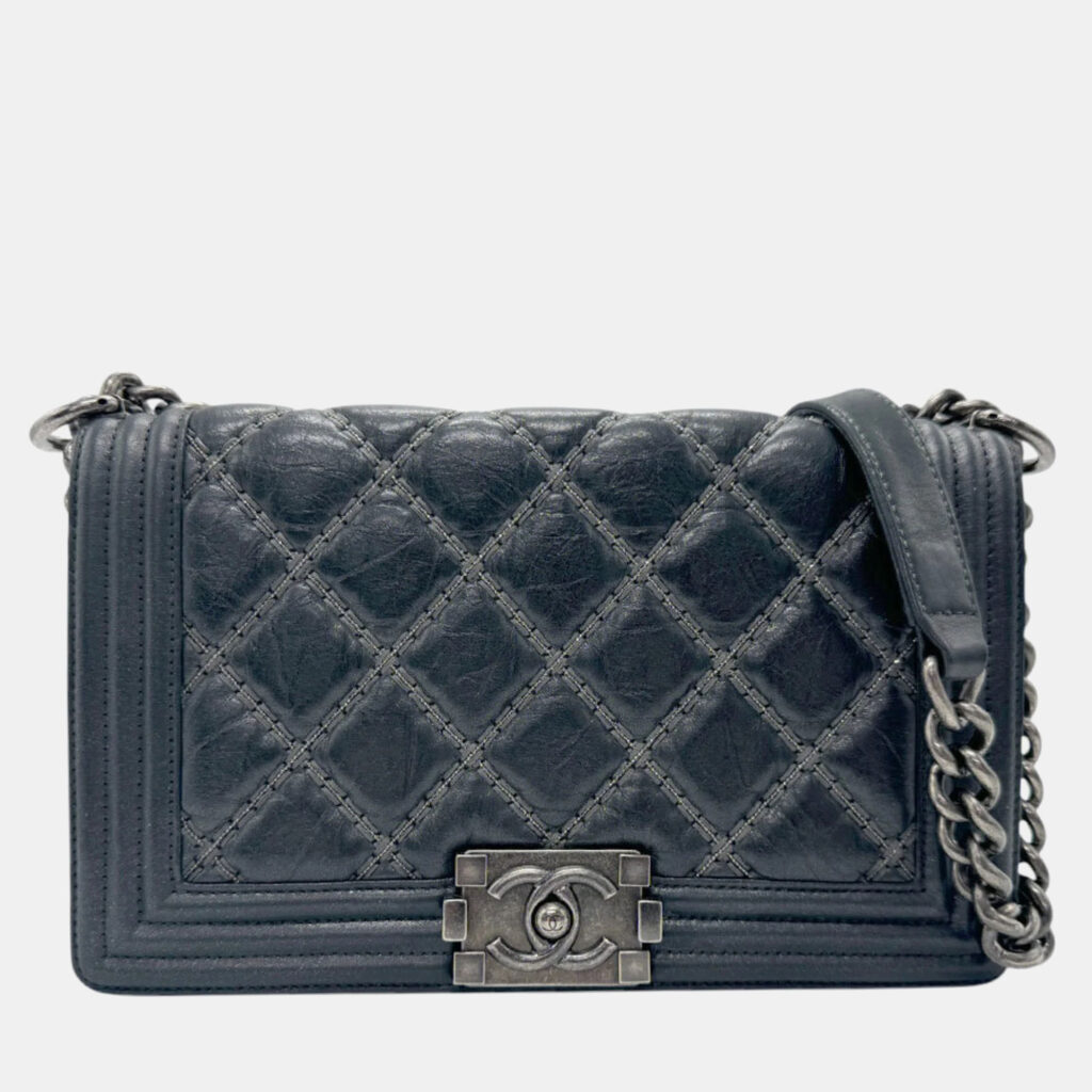 luxury-women-chanel-used-handbags-p1082939-004 Chanel Leather Metal Silver Black Boy Chanel Shoulder Bag