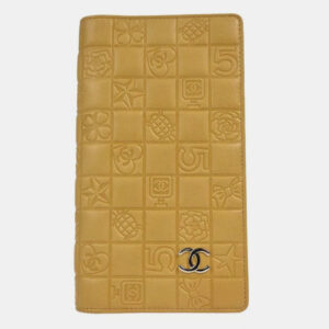 Chanel Beige Lambskin Icon Bifold Wallet