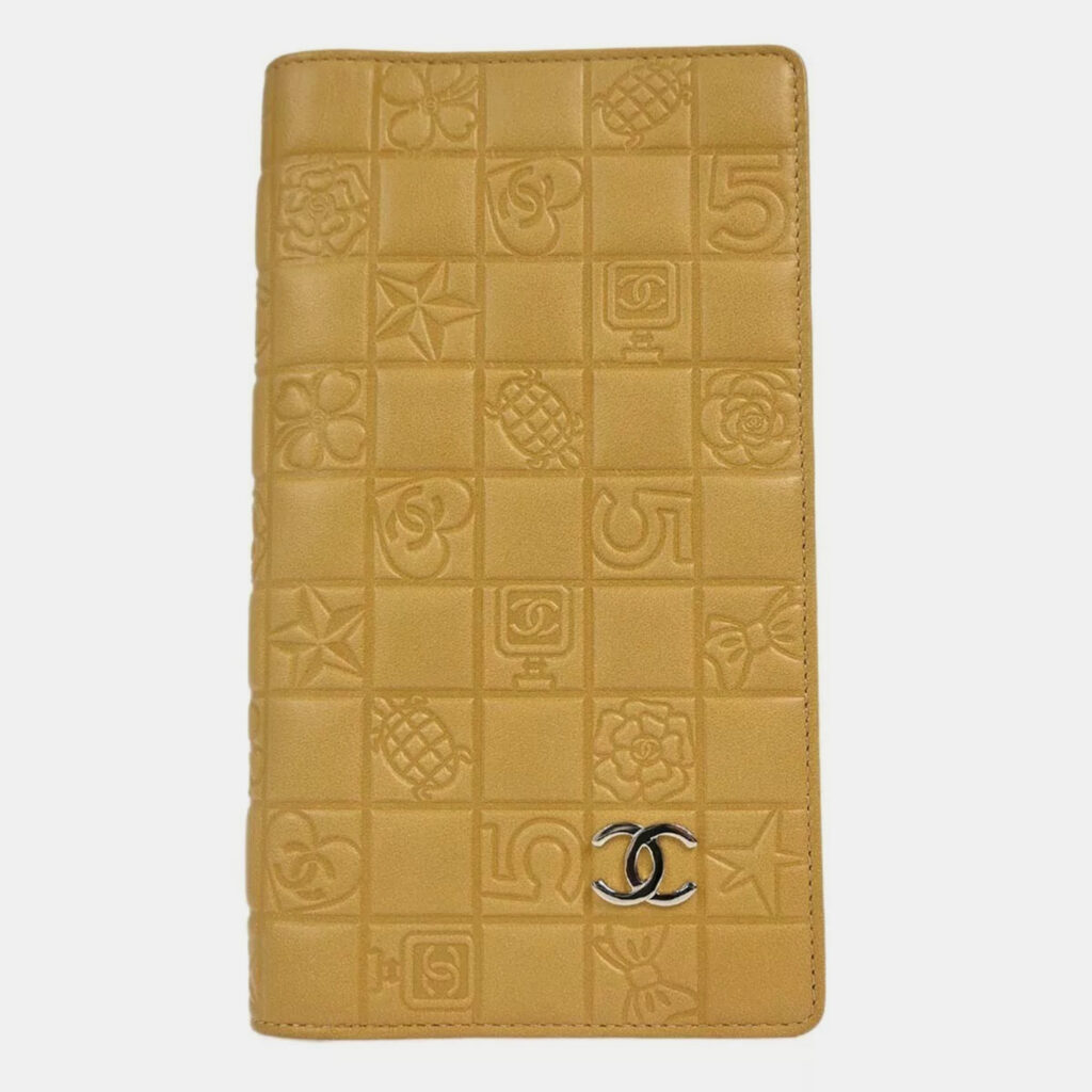 Chanel Beige Lambskin Icon Bifold Wallet