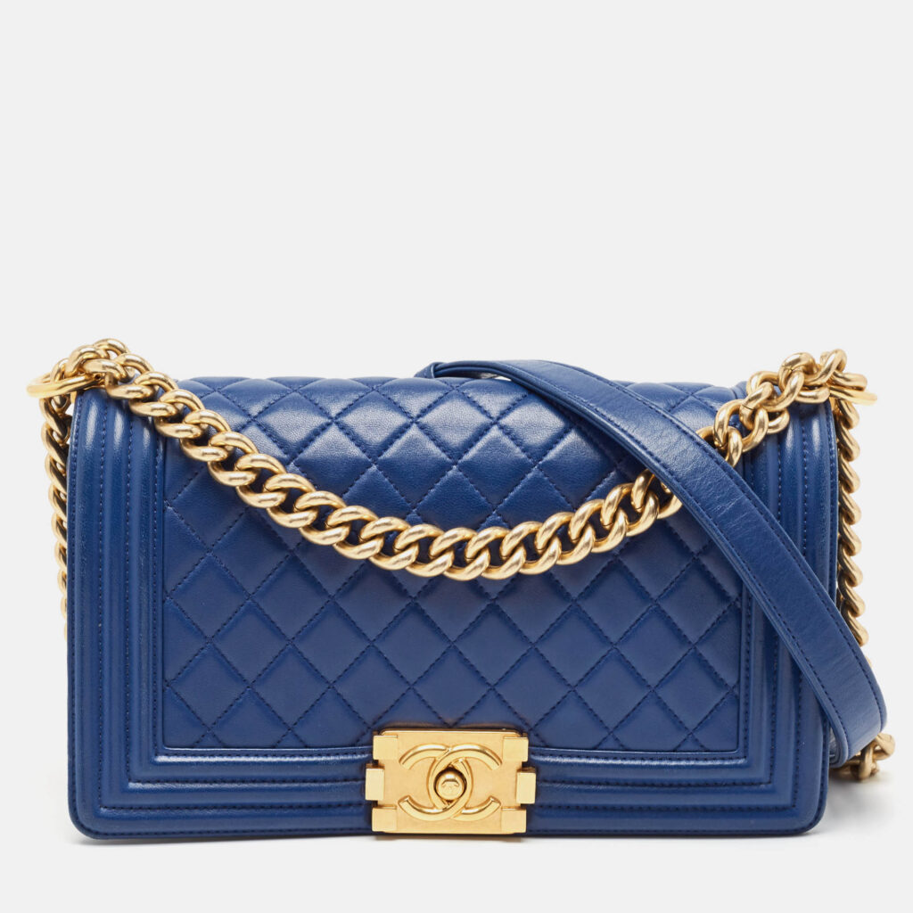 luxury-women-chanel-used-handbags-p1104546-001 Chanel Navy Blue Quilted Leather Medium Boy Flap Bag