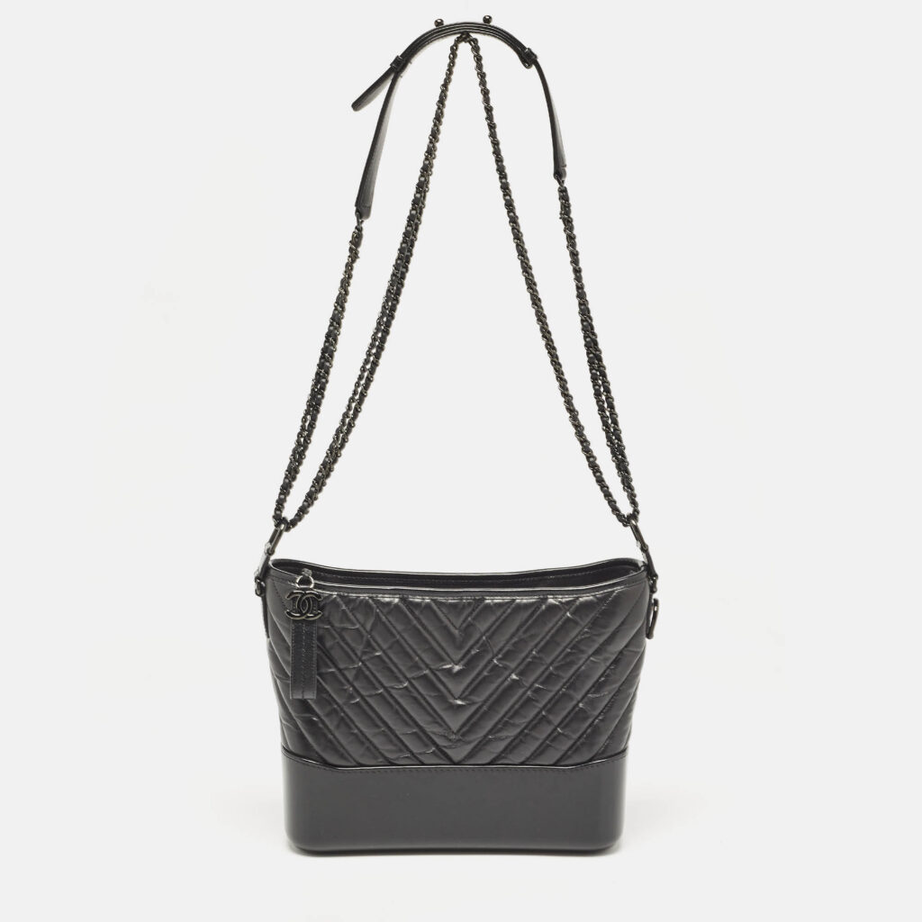 luxury-women-chanel-used-handbags-p1107356-013 Chanel Black Quilted Aged Leather Medium Gabrielle Hobo