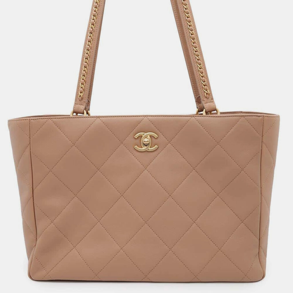 luxury-women-chanel-used-handbags-p1111160-009 Chanel Beige Lambskin Leather Chain Shoulder Tote Bag