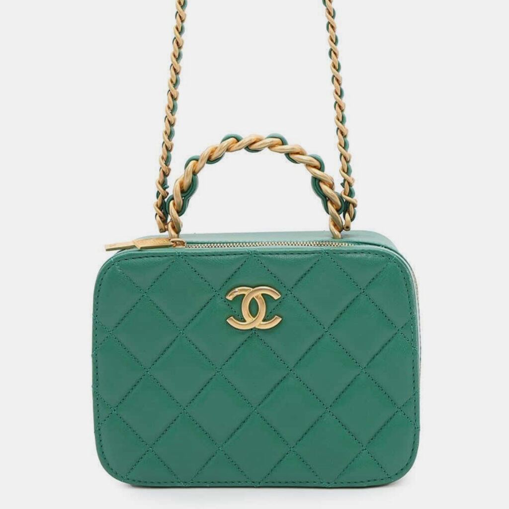 luxury-women-chanel-used-handbags-p1111165-017 Chanel Green Lambskin Matelasse Vanity Chain Shoulder Bag