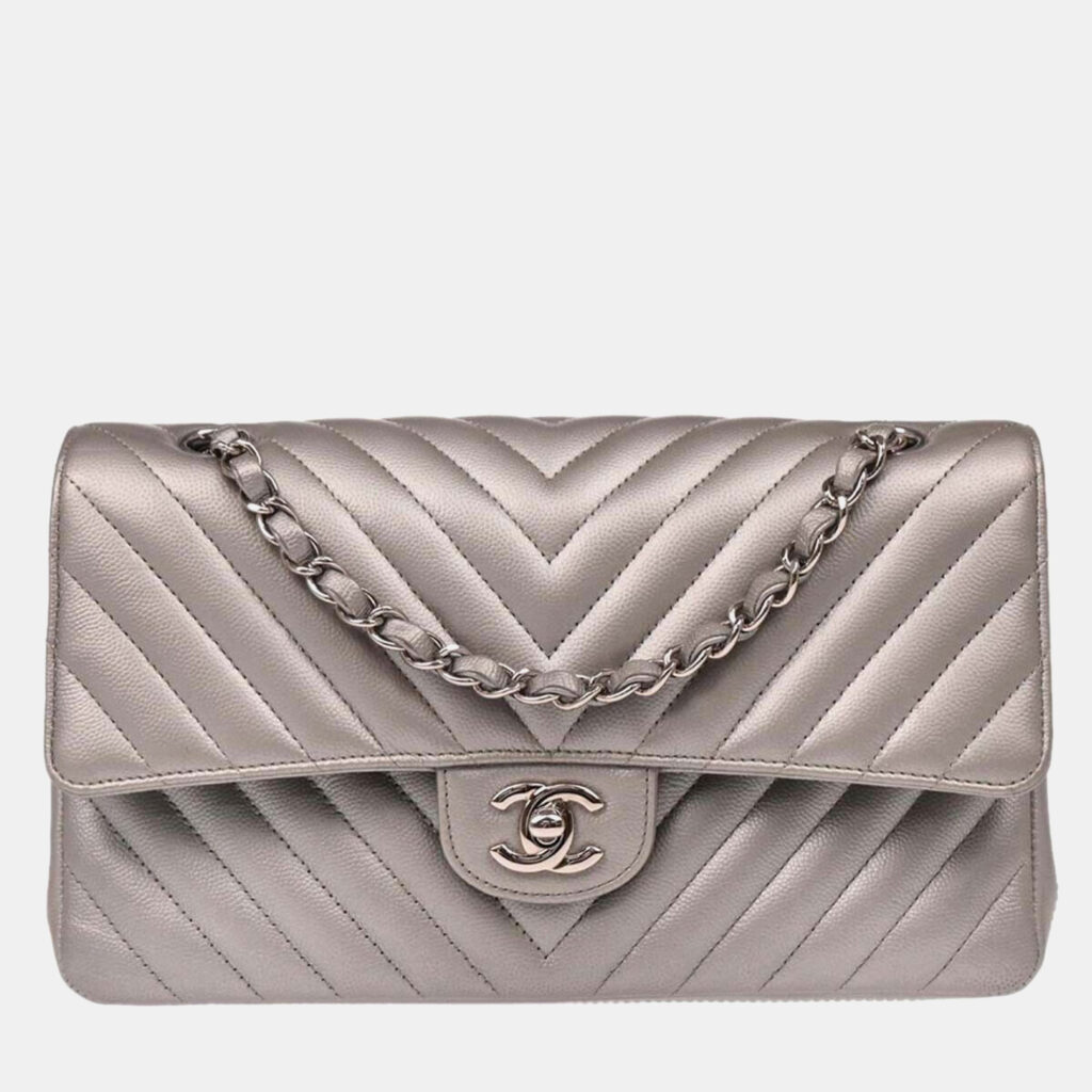 luxury-women-chanel-used-handbags-p1134593-004 Chanel Silver Calfskin Chevron Medium Classic Double Flap Shoulder Bag