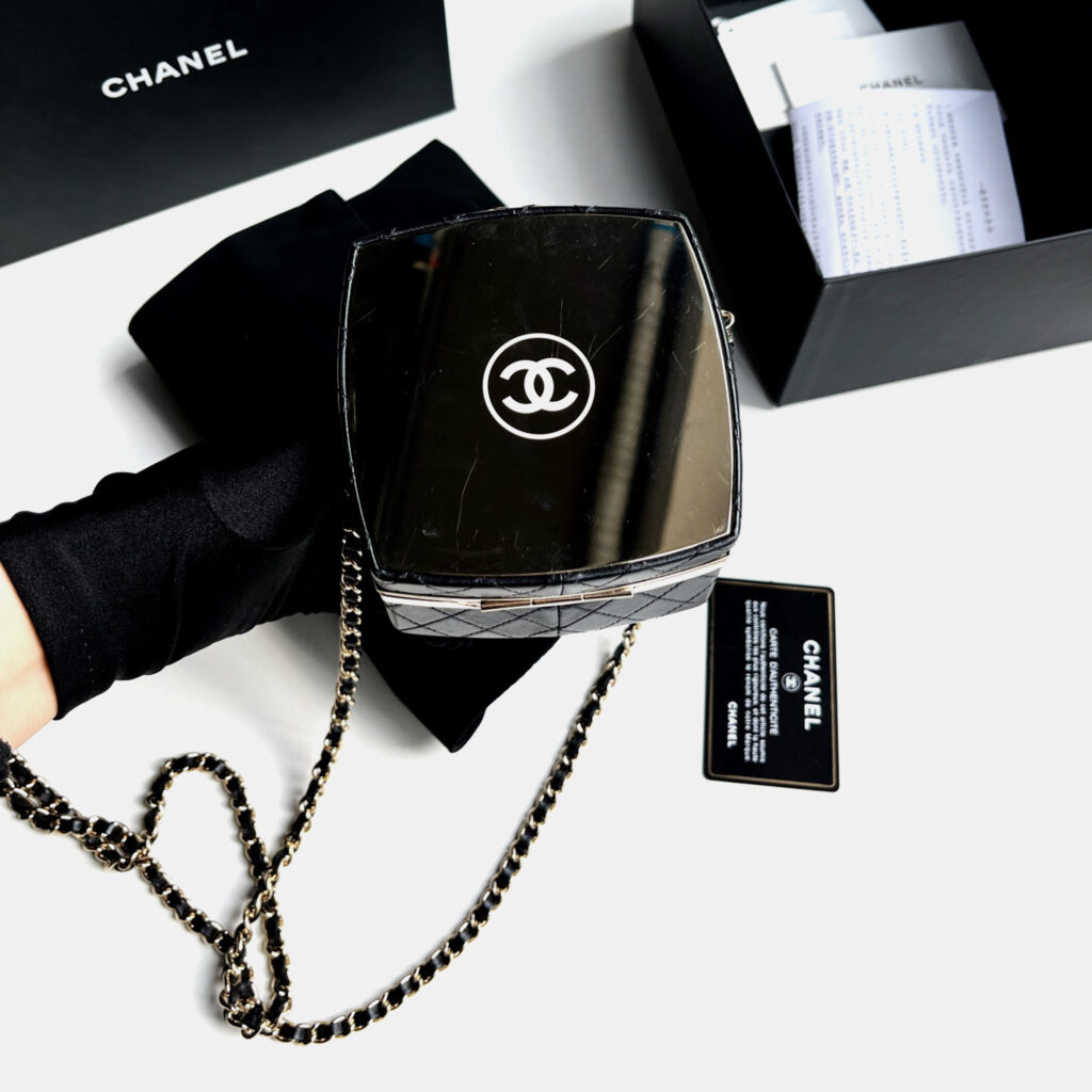 luxury-women-chanel-used-handbags-p1143476-003 Chanel Black Lambskin Mirror Finish Box Chain Shoulder Bag