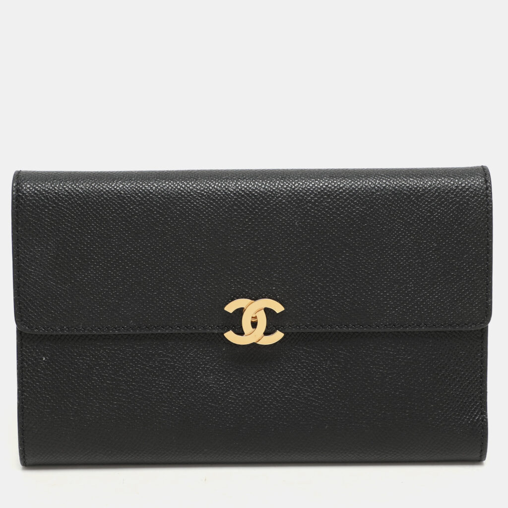 luxury-women-chanel-used-handbags-p1146637-017.jpg Chanel Black Leather Vintage CC Flap Wallet