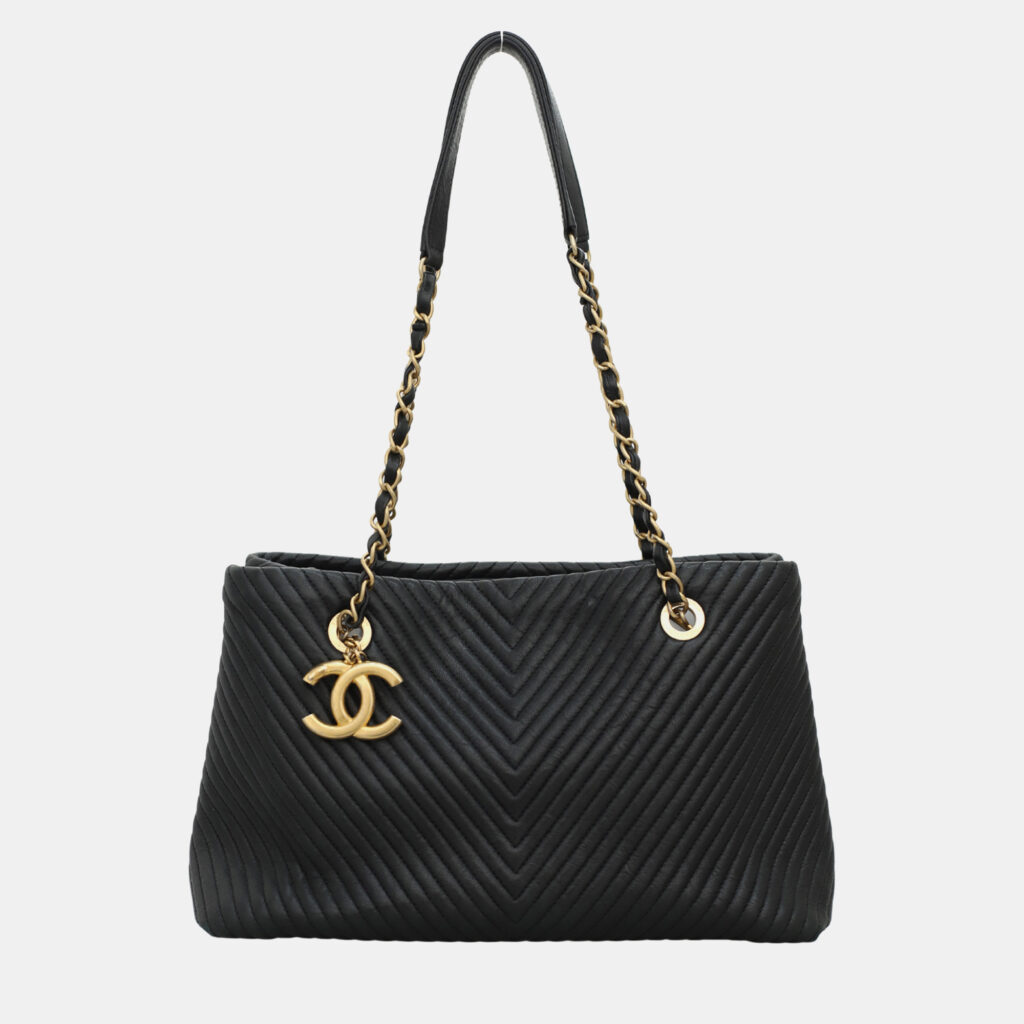 luxury-women-chanel-used-handbags-p1147296-007 Chanel Black Chevron Leather CC Chain Surpique Shoulder Bag