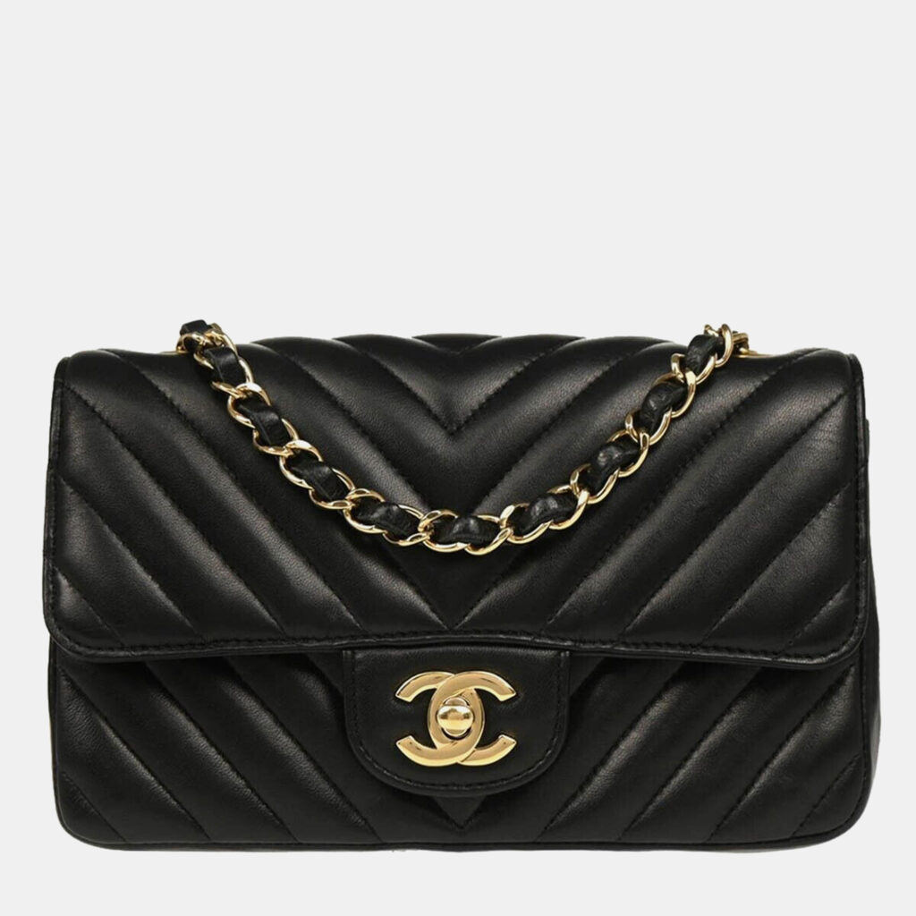 luxury-women-chanel-used-handbags-p1149051-006 Chanel Black Lambskin Chevron Flap Shoulder Bag