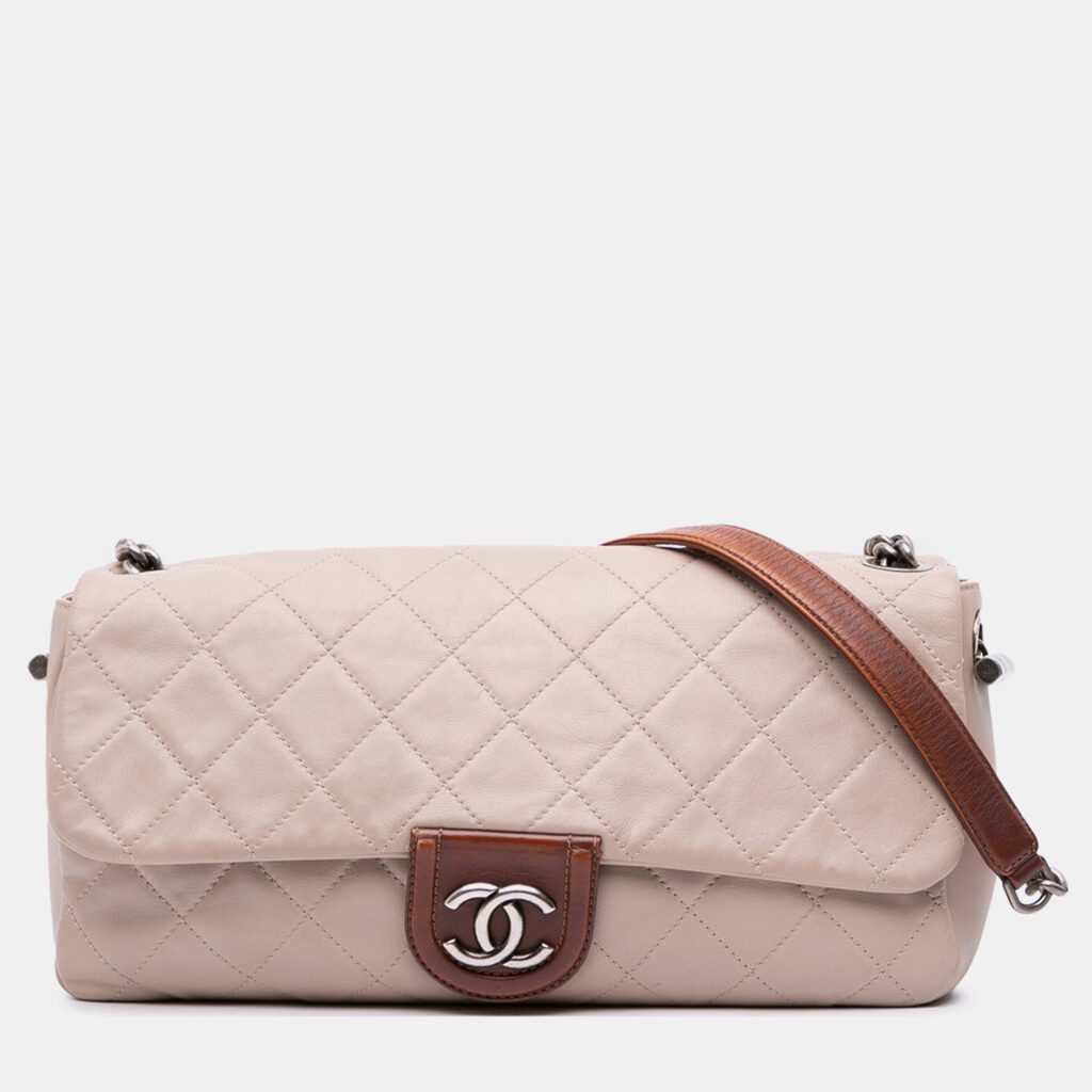 luxury-women-chanel-used-handbags-p1157234-010 Chanel Beige Large Quilted Lambskin Country Chic Flap