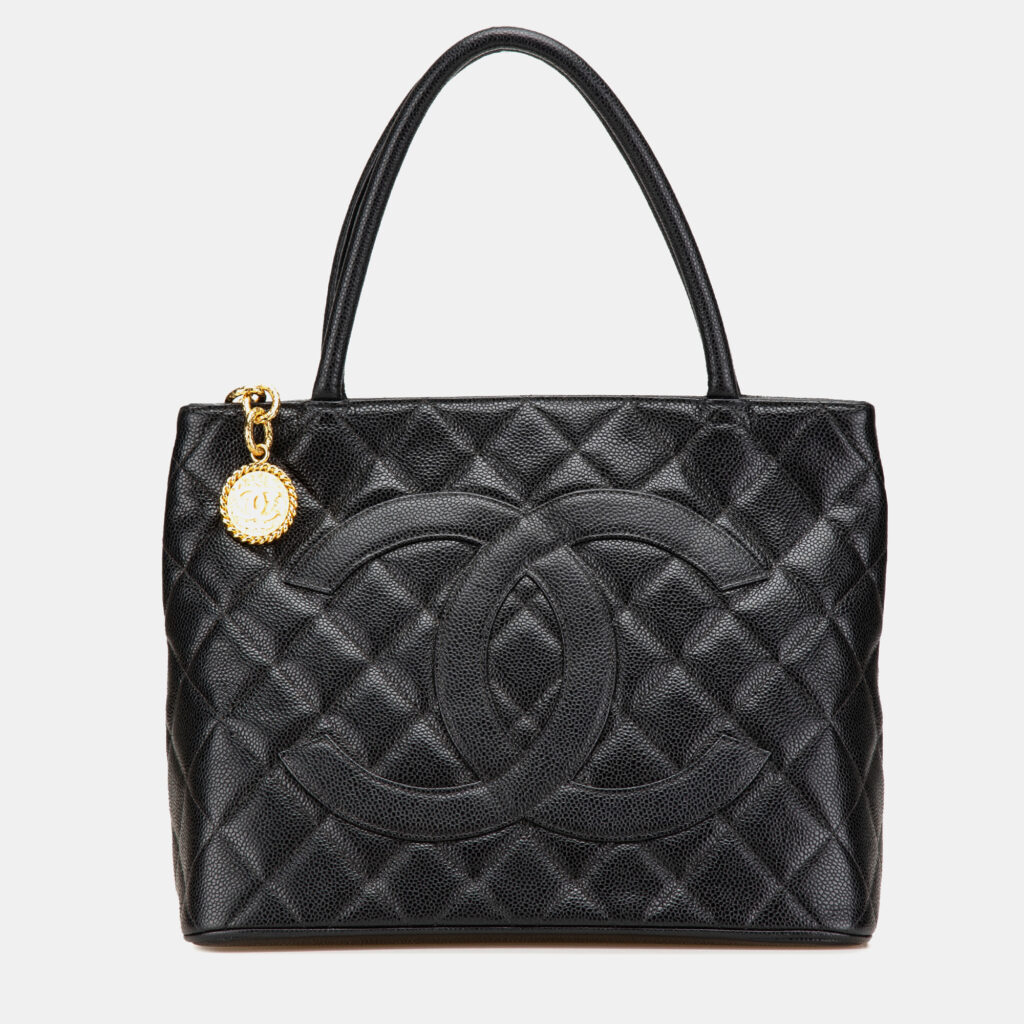 luxury-women-chanel-used-handbags-p1158280-011 Chanel Black Caviar Medallion Tote