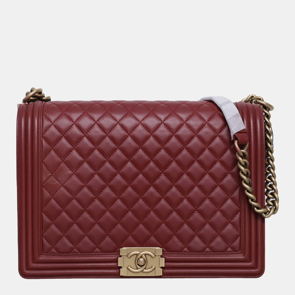 luxury-women-chanel-used-handbags-p1163094-002 Chanel Burgundy Large Boy Bag