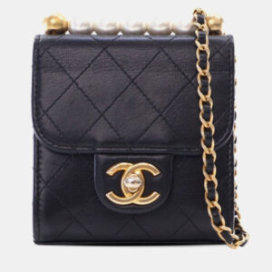 Chanel Black Mini Goatskin Chic Pearls Clutch On Chain