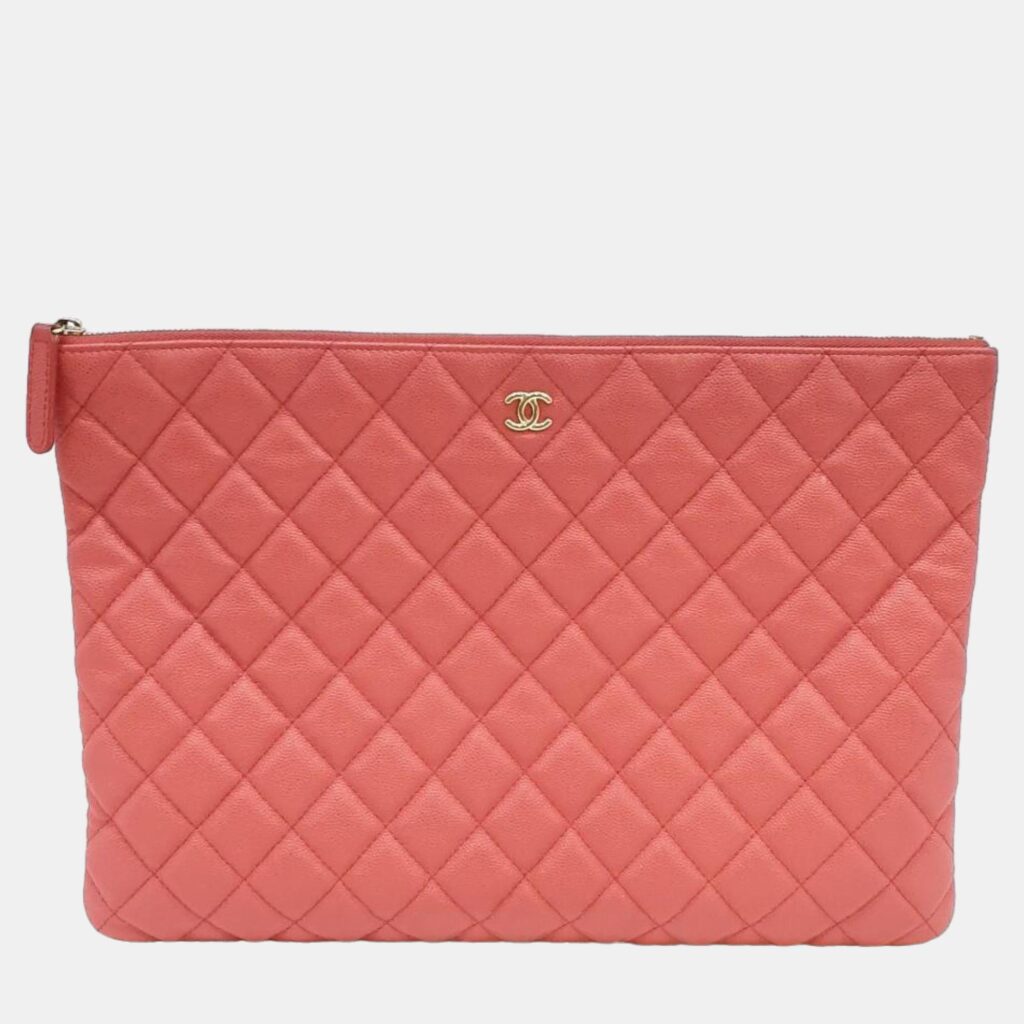 luxury-women-chanel-used-handbags-p889561-001 Chanel Red Caviar Large Clutch