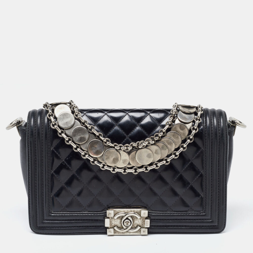luxury-women-chanel-used-handbags-p942157-017 Chanel Black Quilted Patent Leather Medium Boy Bag
