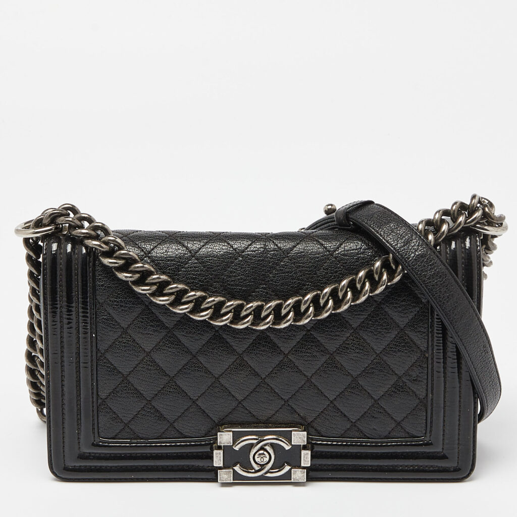 luxury-women-chanel-used-handbags-p992744-007 Chanel Black Quilted Patent and Leather Medium Boy Flap Bag