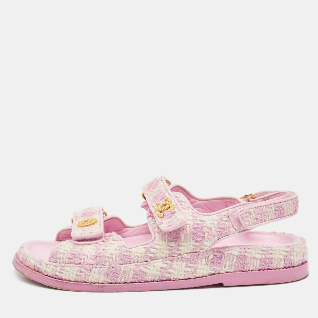 luxury-women-chanel-used-shoes-p1115288-001 Chanel Pink/White Tweed and Leather CC Dad Flat Sandals Size 38.5