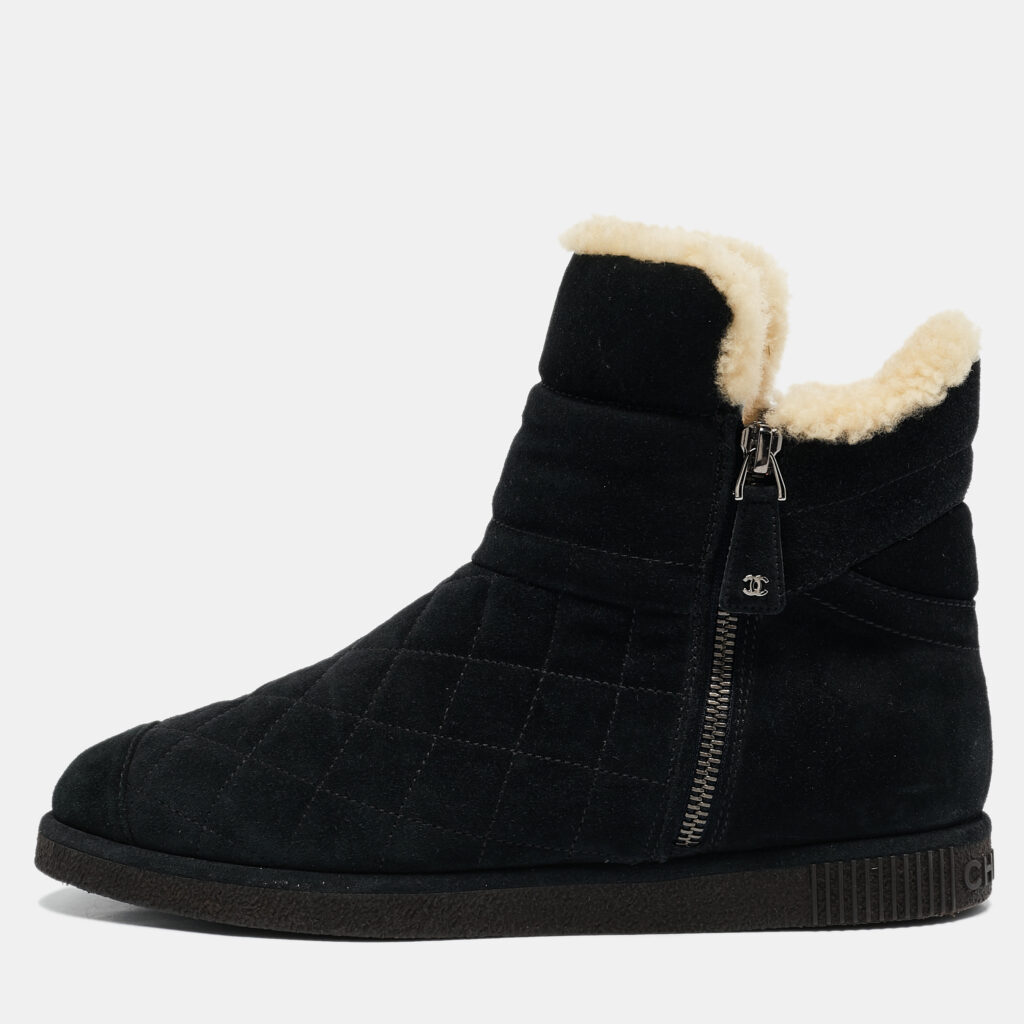 Chanel Black Suede and Shearling Ankle Boots Size 38