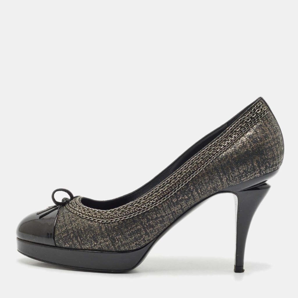 luxury-women-chanel-used-shoes-p1152211-003 Chanel Black Lurex Fabric and Patent Leather Bow CC Cap Toe Chain Platform Pumps Size 38.5