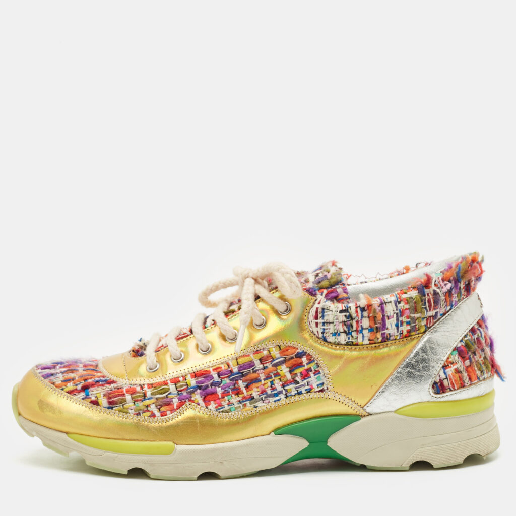 luxury-women-chanel-used-shoes-p1155110-003 Chanel Multicolor Tweed and Leather Low Top Sneakers Size 38