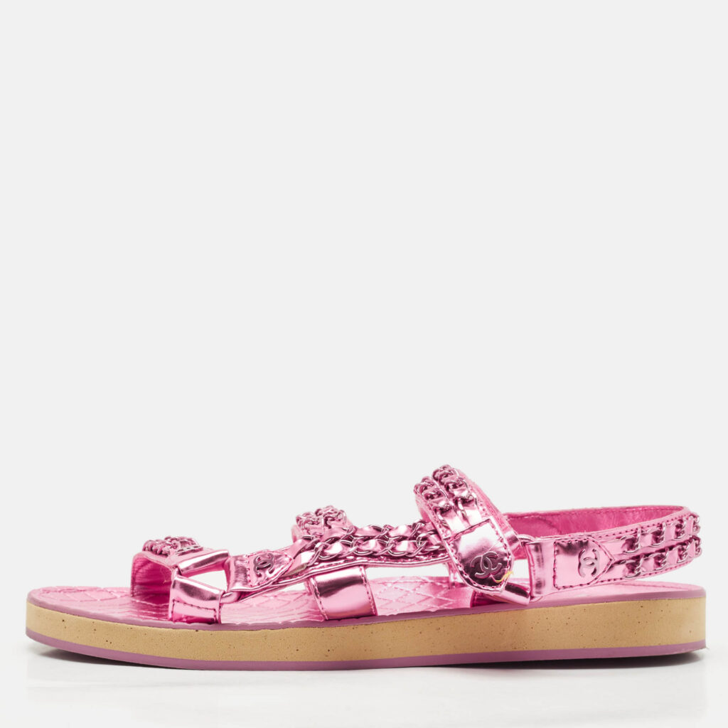 luxury-women-chanel-used-shoes-p1166040-010.jpg Chanel Pink Leather Dad Flat Sandals Size 40