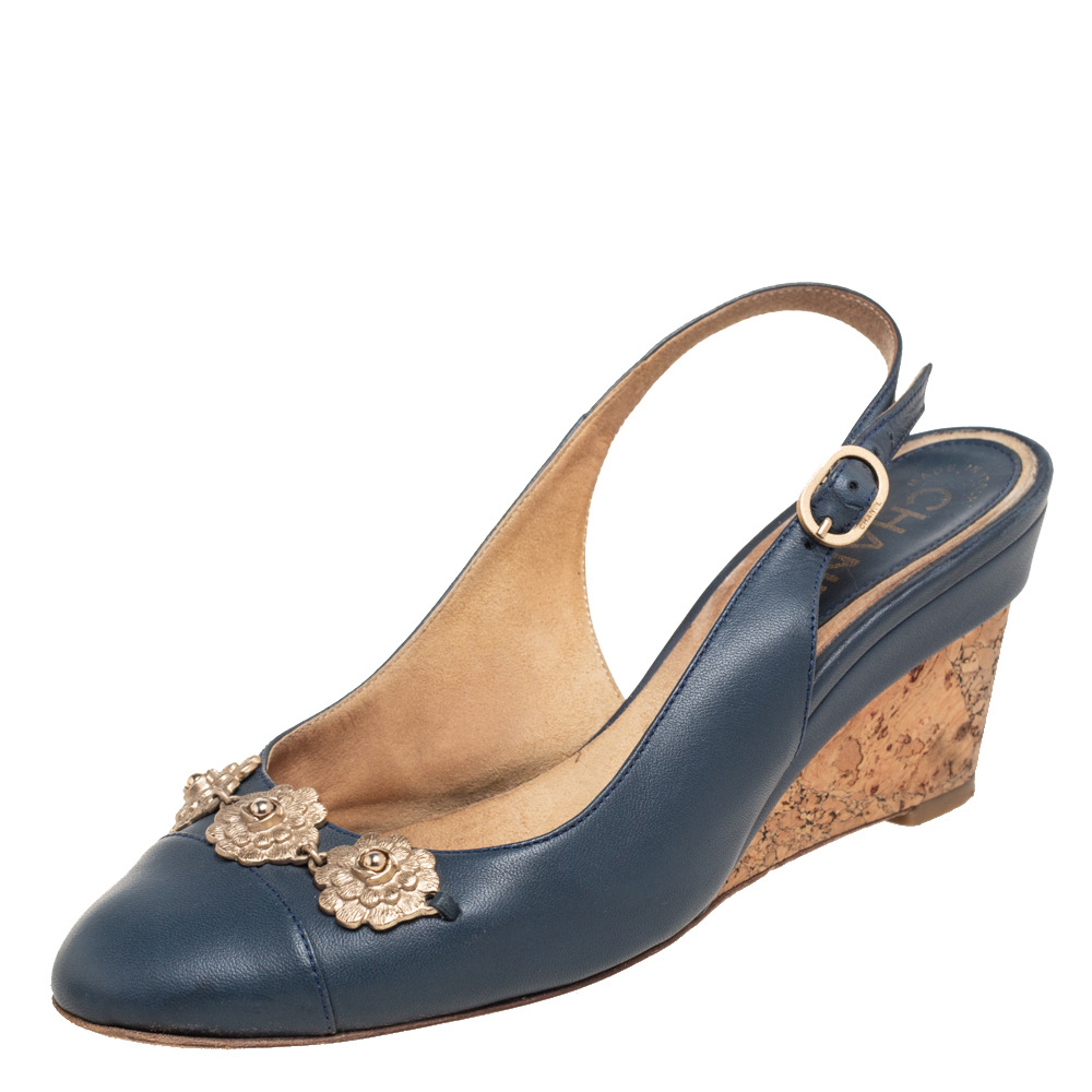 luxury-women-chanel-used-shoes-p533201-003-1 Chanel Navy Blue Leather CC Cap Toe Wedge Slingback Sandals Size 37