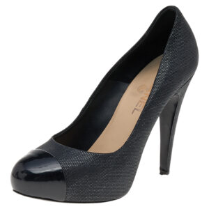 Chanel Black Textured Leather CC Cap Toe Pumps Size 38.5