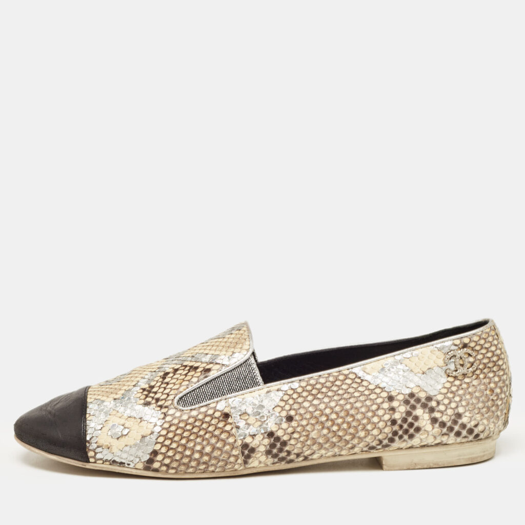 luxury-women-chanel-used-shoes-p926545-001 Chanel Tricolor Snakeskin and Leather Cap Toe CC Smoking Slippers Size 41