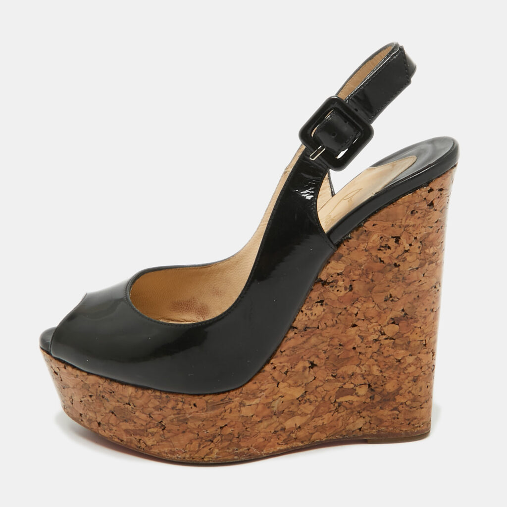 luxury-women-christian-louboutin-used-shoes-p1027670-001 Christian Louboutin Black Patent Leather Une Plume Slingback Sandals Size 35