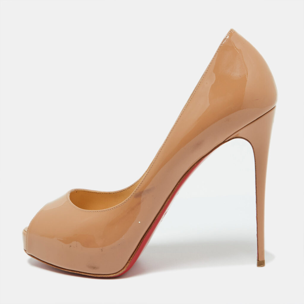 luxury-women-christian-louboutin-used-shoes-p1074910-001 Christian Louboutin Beige Patent Leather Lady Peep Peep Toe Pumps Size 39.5