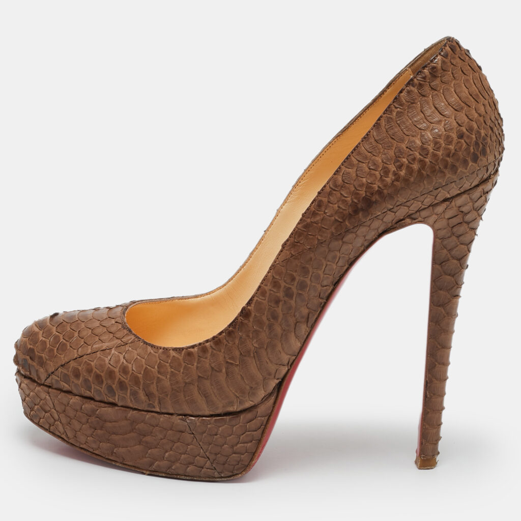 luxury-women-christian-louboutin-used-shoes-p1135913-008.jpg Christian Louboutin Brown Python Leather Bianca Platform Pumps Size 39