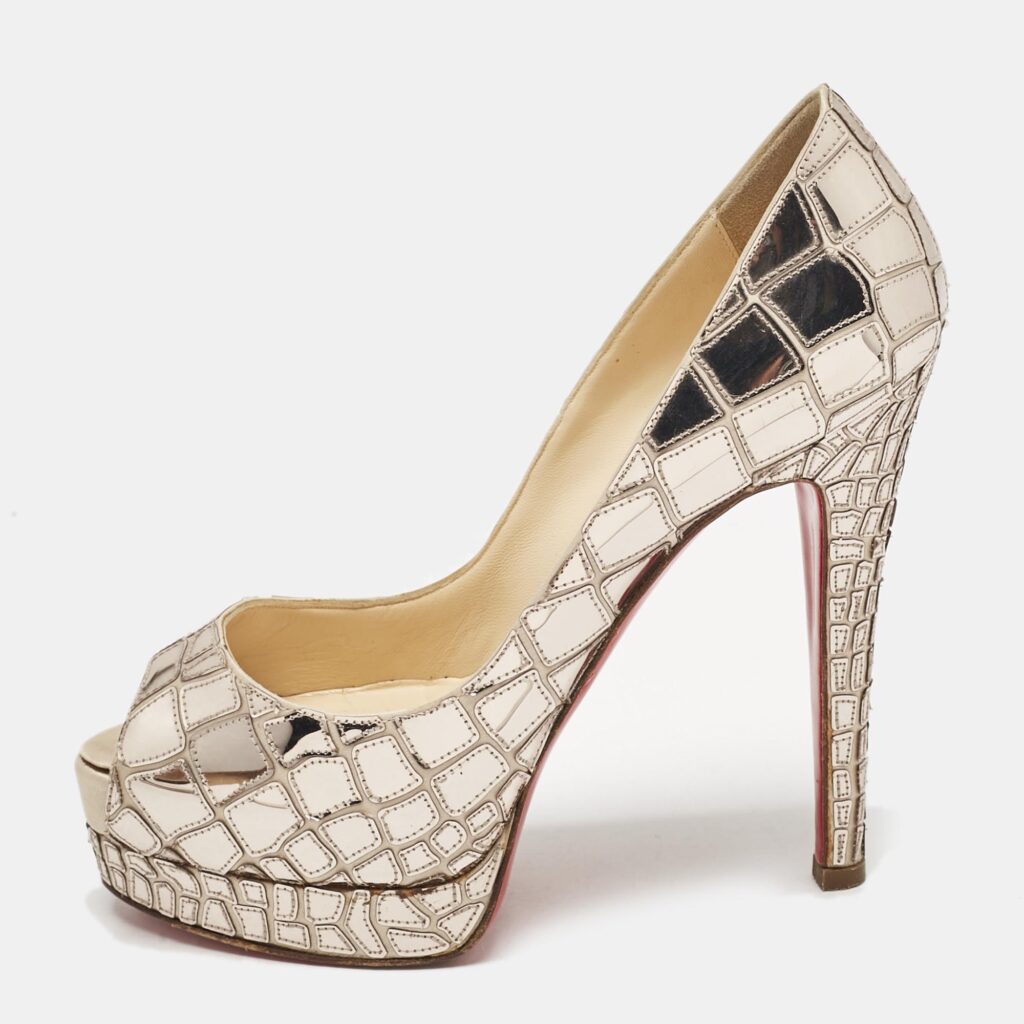 luxury-women-christian-louboutin-used-shoes-p1150075-003.jpg Christian Louboutin Metallic Mirror Leather and Satin Mosaic Sobek Platform Pumps Size 36.5